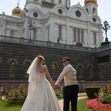 Фотосессия возле Храма Христа Спасителя. Свадьба Елены и Дмитрия 2014
